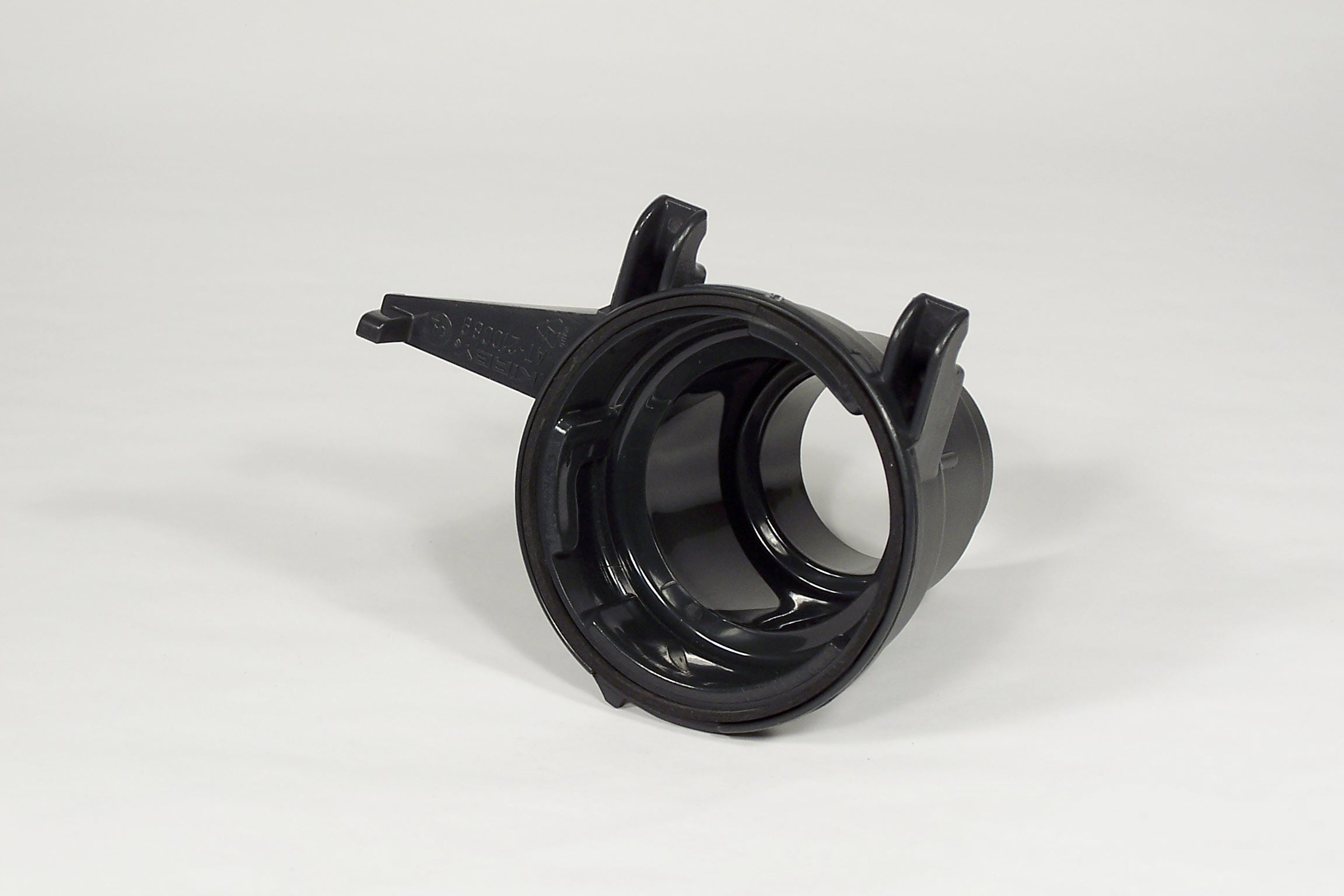 MACHINE END VACUUM HOSE ADAPTOR - BLACK - KIRBY G4