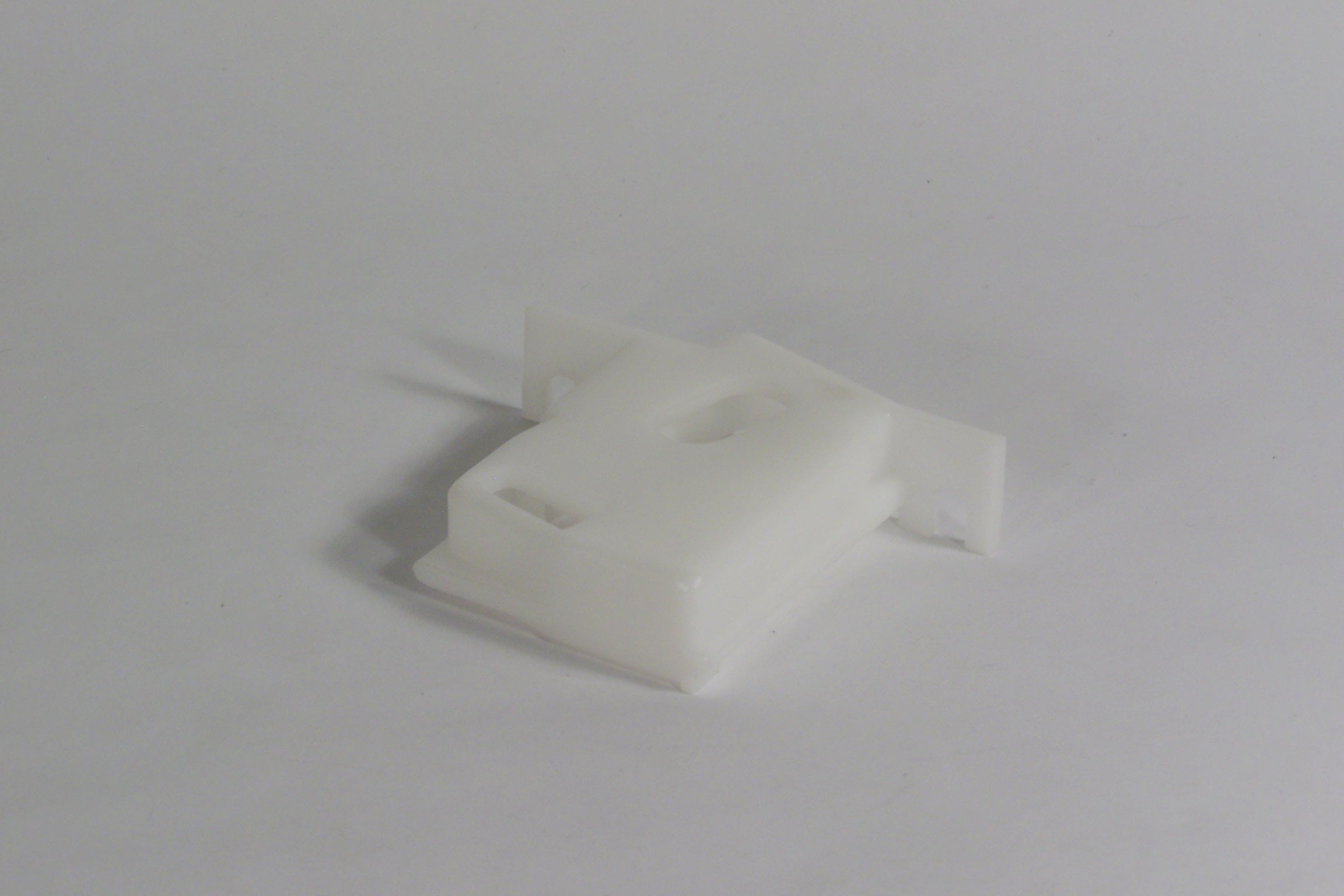 Brush Retainer - Edic F10413 - for ED401TR and ED403TR models